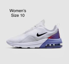 Nike Air Max Motion 2 Size 10