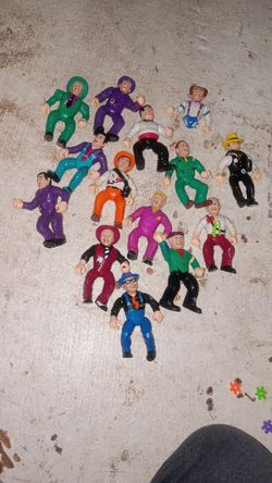 Dick Tracy LOT: Figures and Weapons and Car