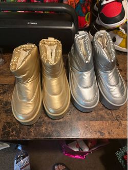 New girls or juniors size 7 both for $40