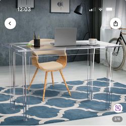 Clear desk w/ Chair