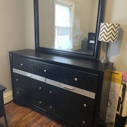 7 Drawer Bedroom Dresser w/ Mirror