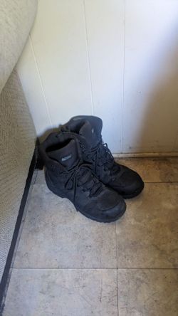 Denali steel toed boots