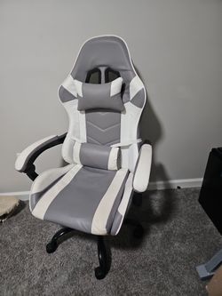 Gray and White Racing Style Gaming Chair