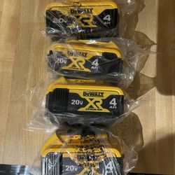 dewalt 20v 4 ah batteries new $60 each firm located in n Lakeland 