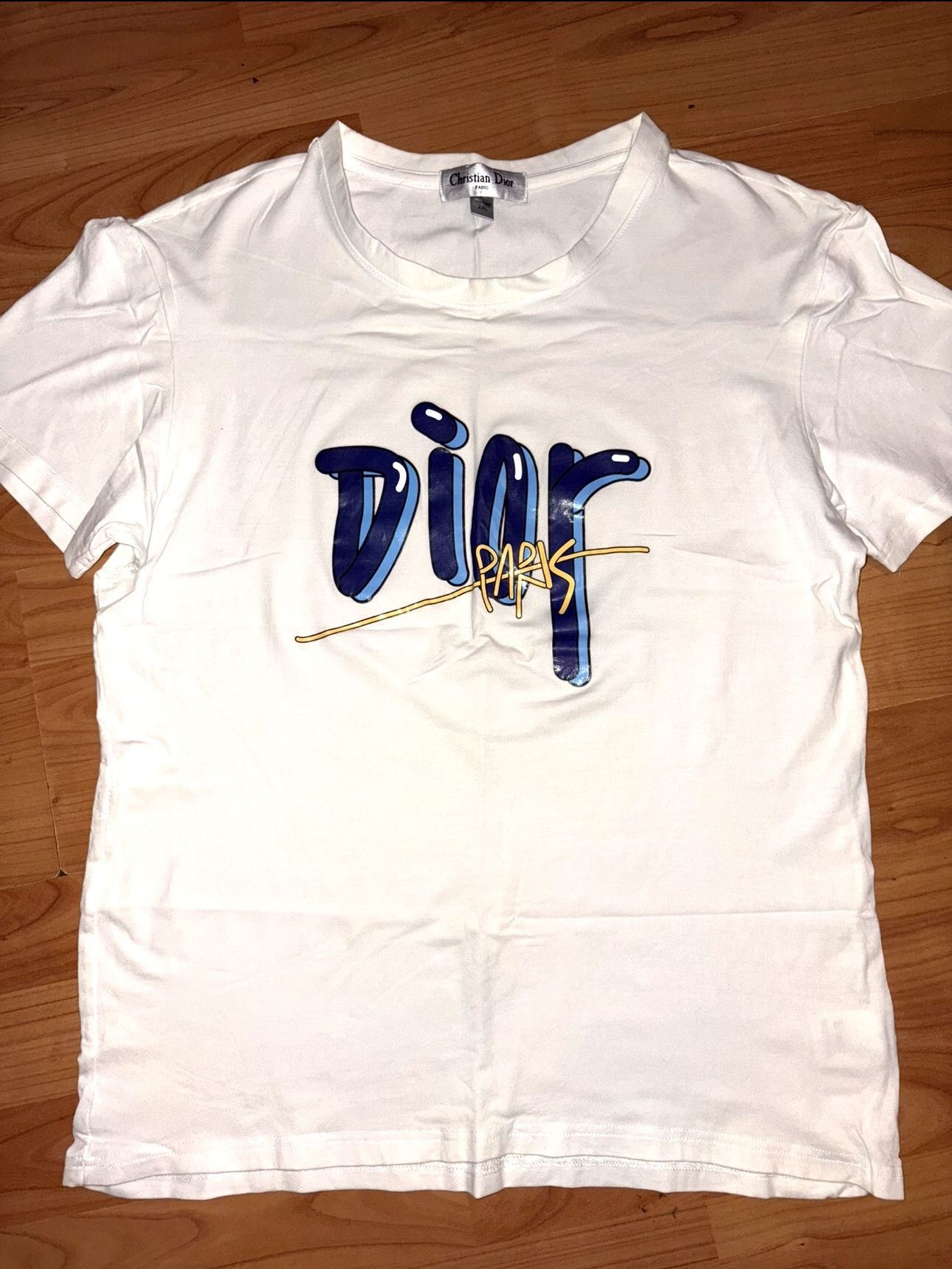 White T-shirt