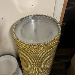 Clear Plastic Chargers 