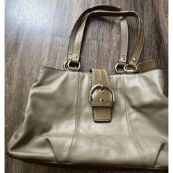 Coach F19248 MEDIUM Vintage Olive Cream Green Soho Leather Shoulder Bag Y2K