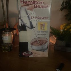 Hamilton beach drink master classic Stainlesssteel 28 cup detachable spindle for a quick Crete clean up tilting head moves out of the way for moval of