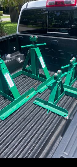 Green Lee pipe stands 2 different pairs 687 and 683 screw type reel stands electrical spool