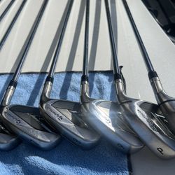 Taylormade Stealth 2022 Irons 4-PW,AW