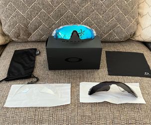 Oakley Radar