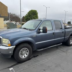 2004 Ford 250 Xlt Four-Door 2 Wheel Dr.