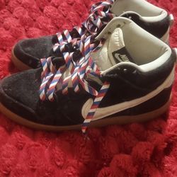 Nike Sb Barber Shop Size 9.5 $100