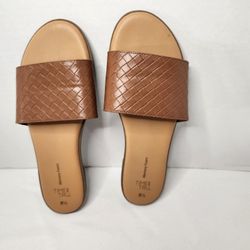 Woven Open Toe Flat Slide Sandals Size 8.5 Gently Worn 
