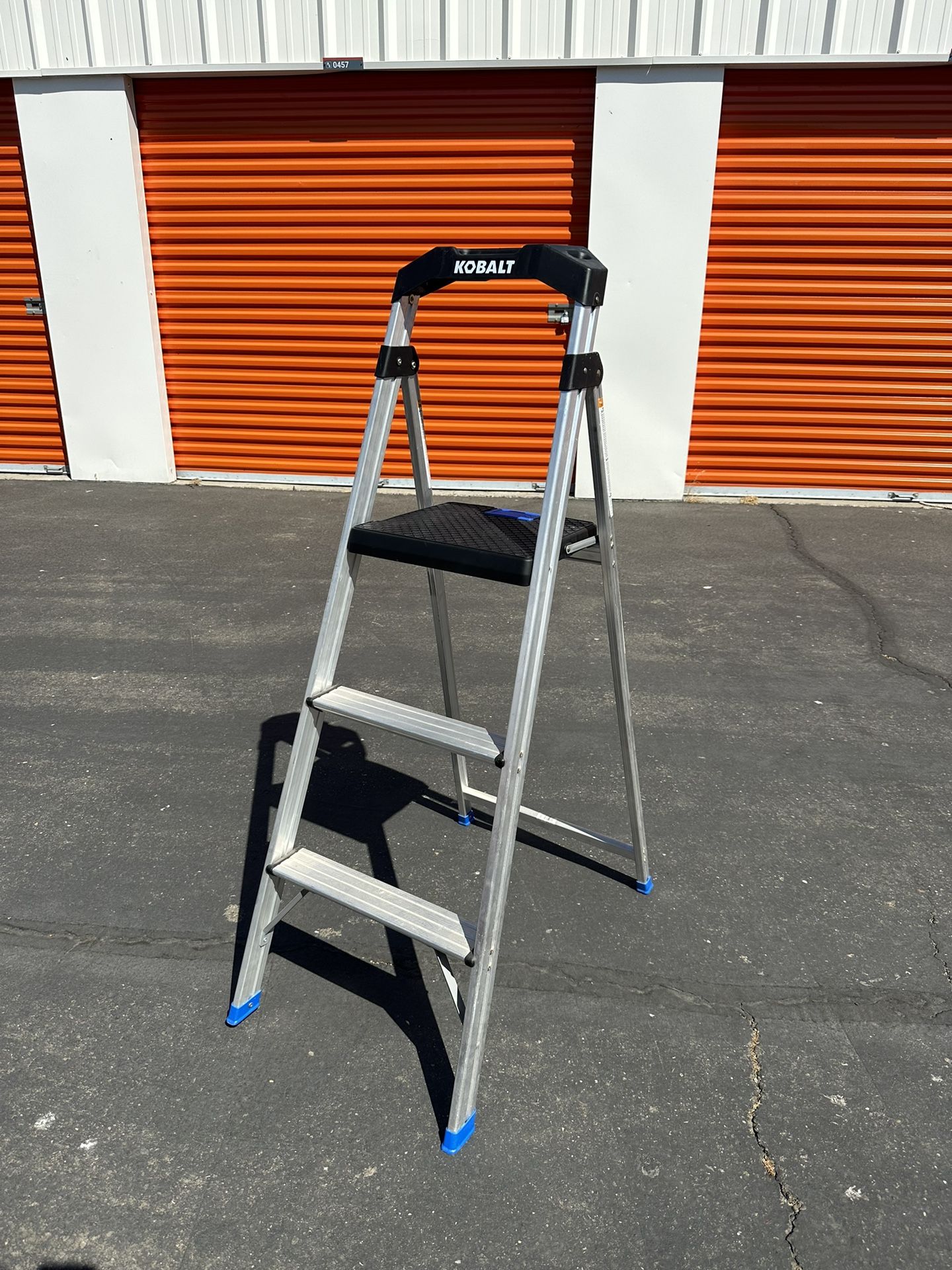 Kobalt Ladder
