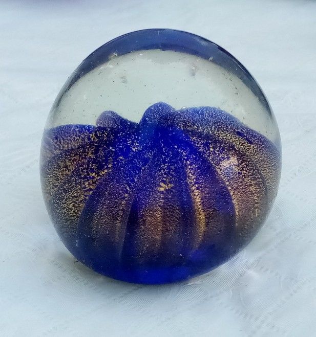 Paperweight