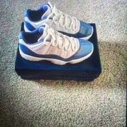 Jordan 11s