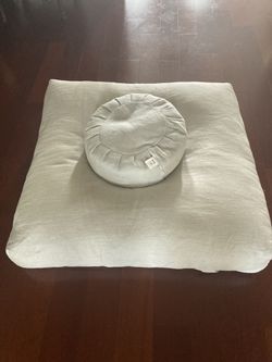 Sedona Large Zabuton Floor Pillow + Reviews