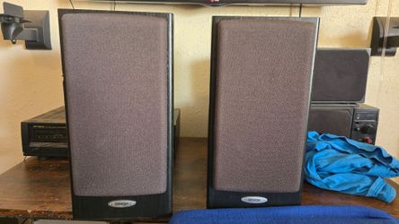 Denon Book shelf speakers working
