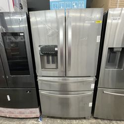 Whirlpool 4 Door In Stainless Steel New Open Box 2021