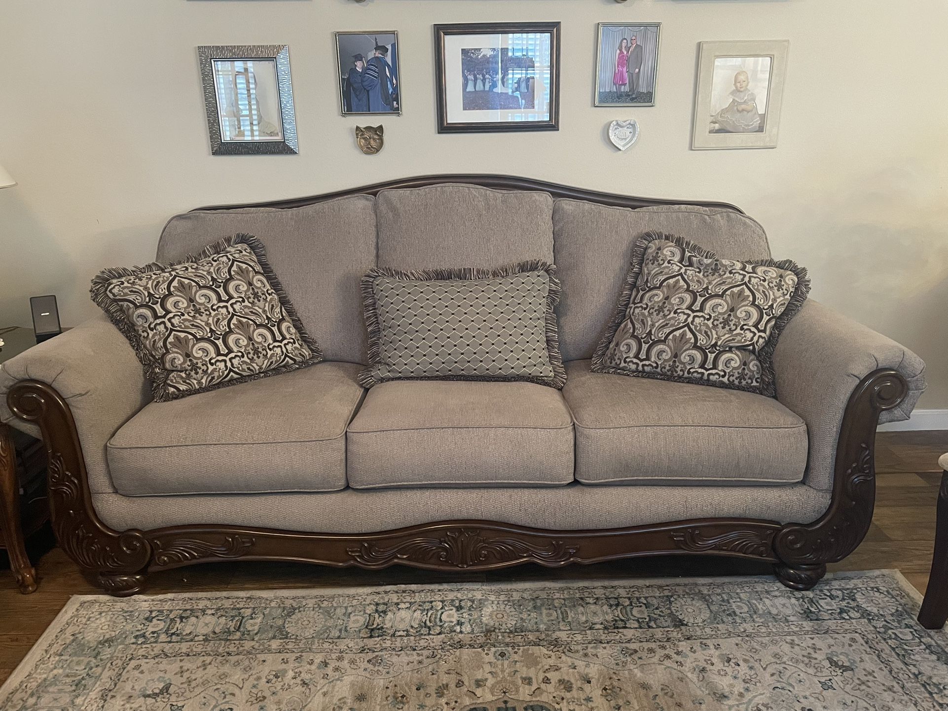 🛋️ Ashley Furniture Cecilyn Couch & 2 Gordon’s Wood Tables - Perfect formal living room set!