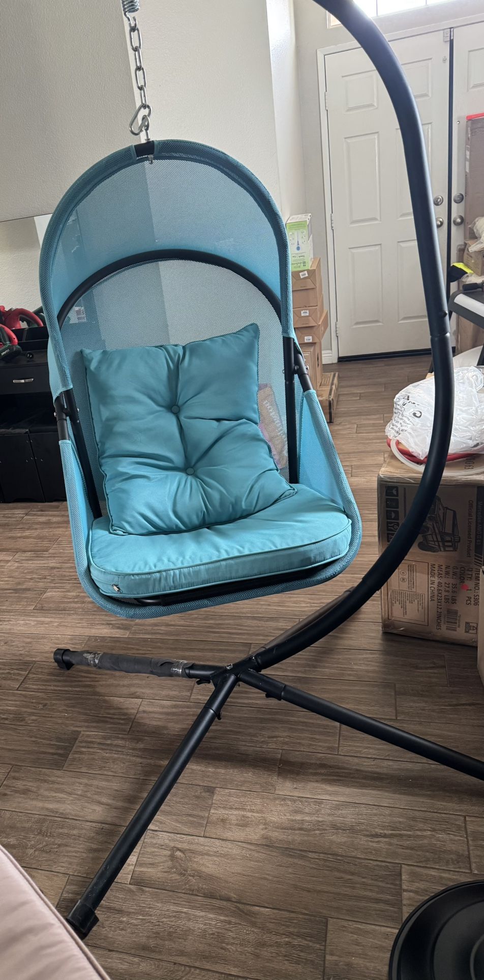 Egg Chair open box