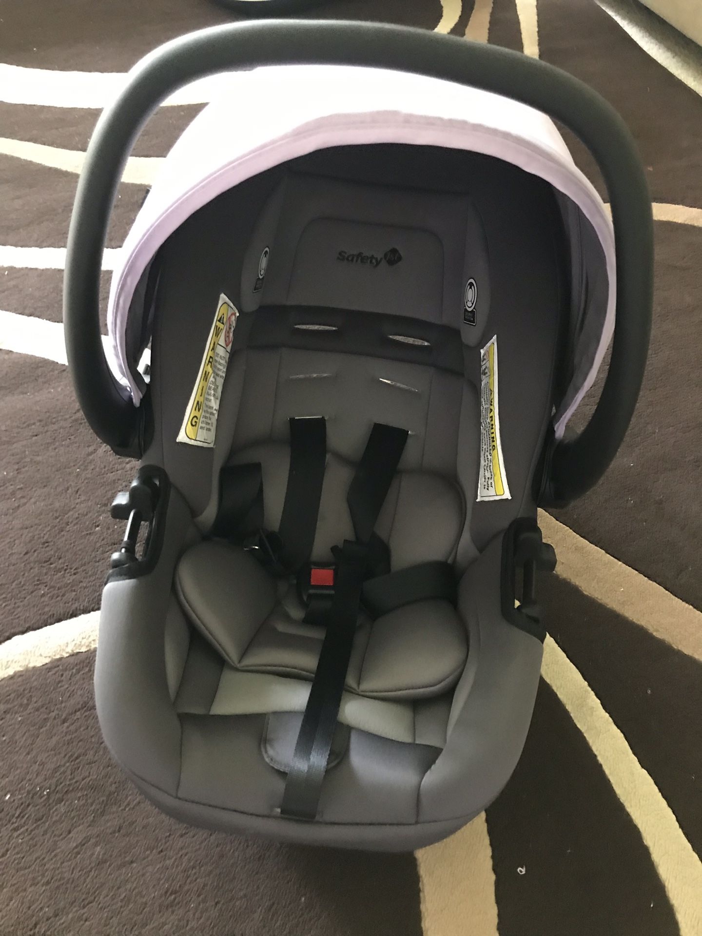 Safety first car seat with base