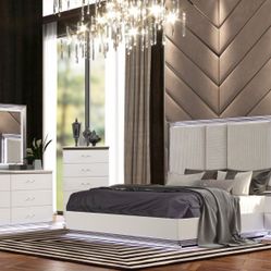 4 PC BEDROOM SET NEW IN BOX (MATTRESS AND CHEST SOLD SEPARATELY)