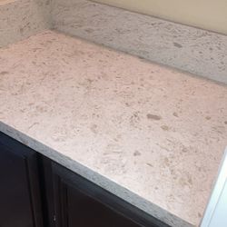 Quartz Desk Tops