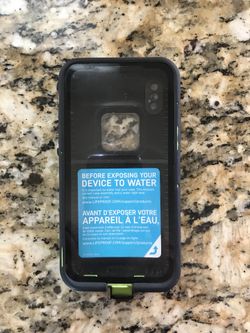 iPhone X lifeproof case