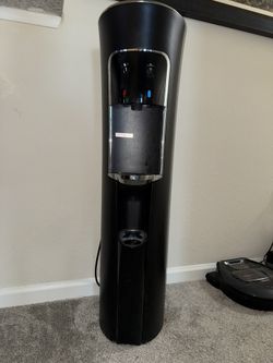Water Dispenser