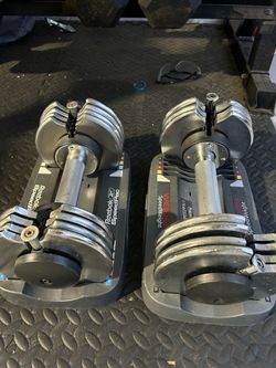 Dumbbell adjustable