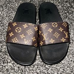 LOUIS VUITTON Sunbath Monogram Canvas Slide Sandals Brown US 9/EU 42