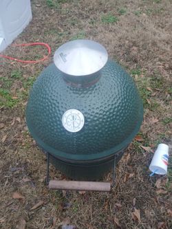 Big Green Egg Grill Smoker  XL