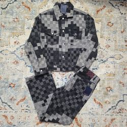 2 Piece Set LV Men Size L/XL