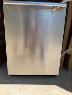 Bosch  Dishwasher SHX3AR75UC