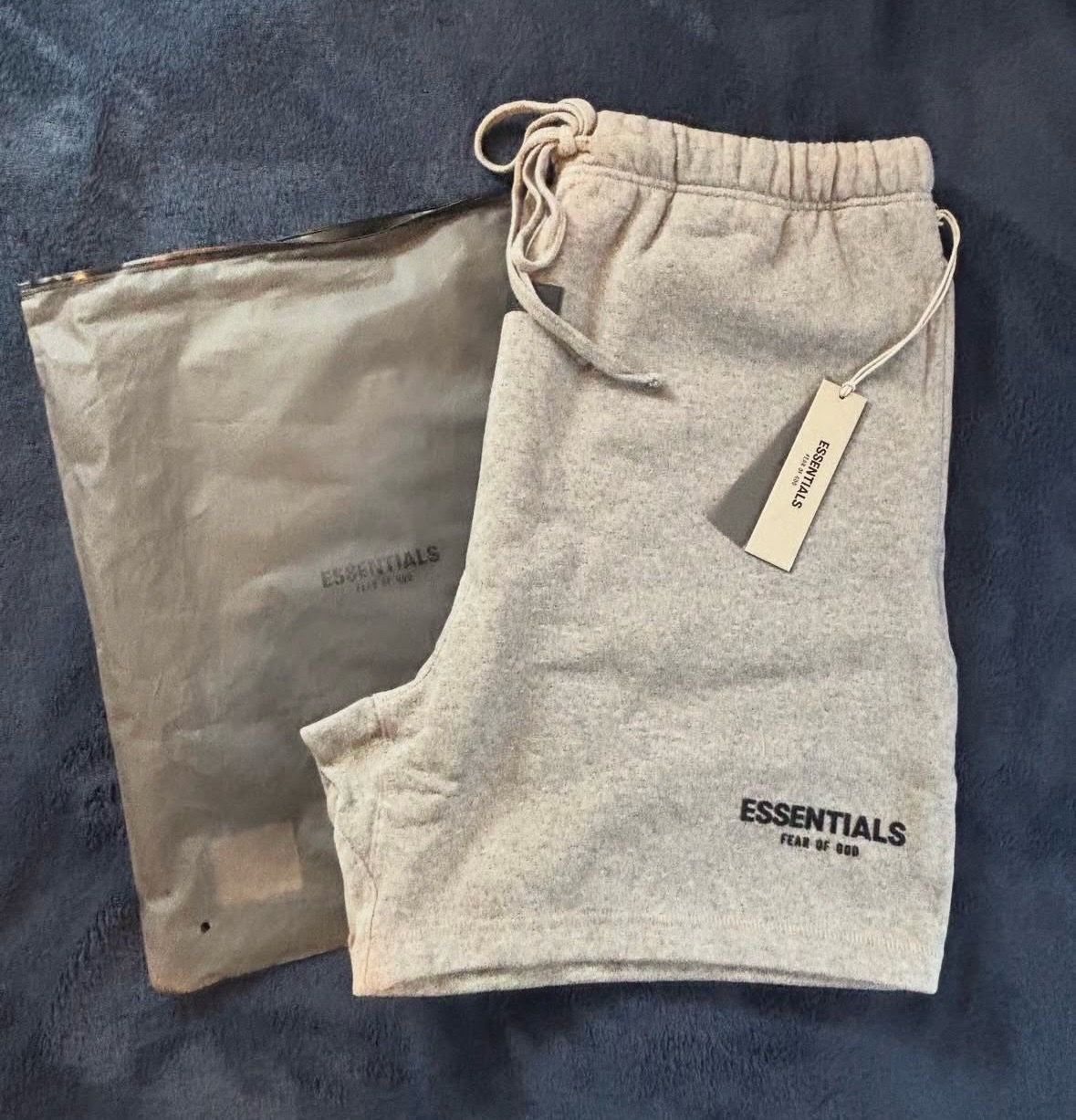 Essentials dark oatmeal shorts