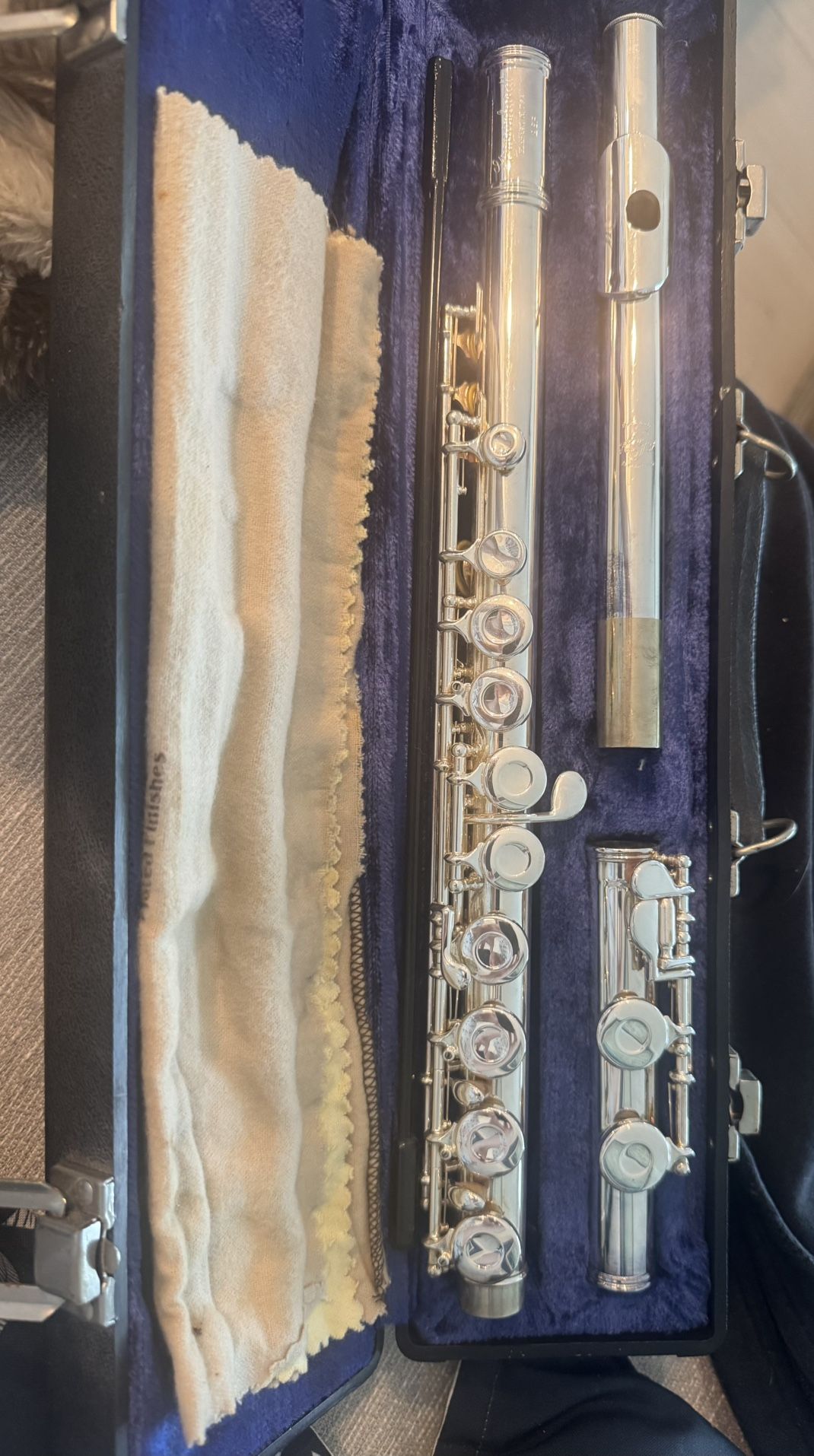Gemeinhardt Student Flute – Like New, Priced to Sell at $125