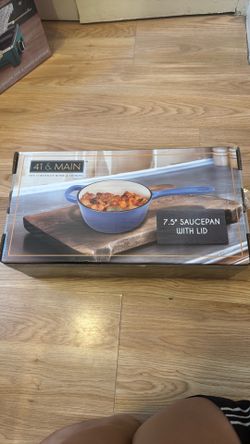 saucepan with lid
