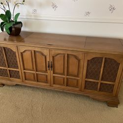 Vintage Wooden RCA Victor Stereo Cabinet