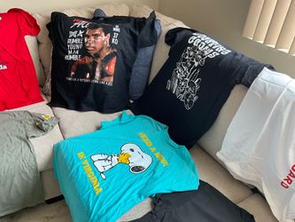 Men's T-Shirts Collection of 30 Brand New Total! Vendor! Swap Meeter! Online sales inventory T-Shirt Bundle!