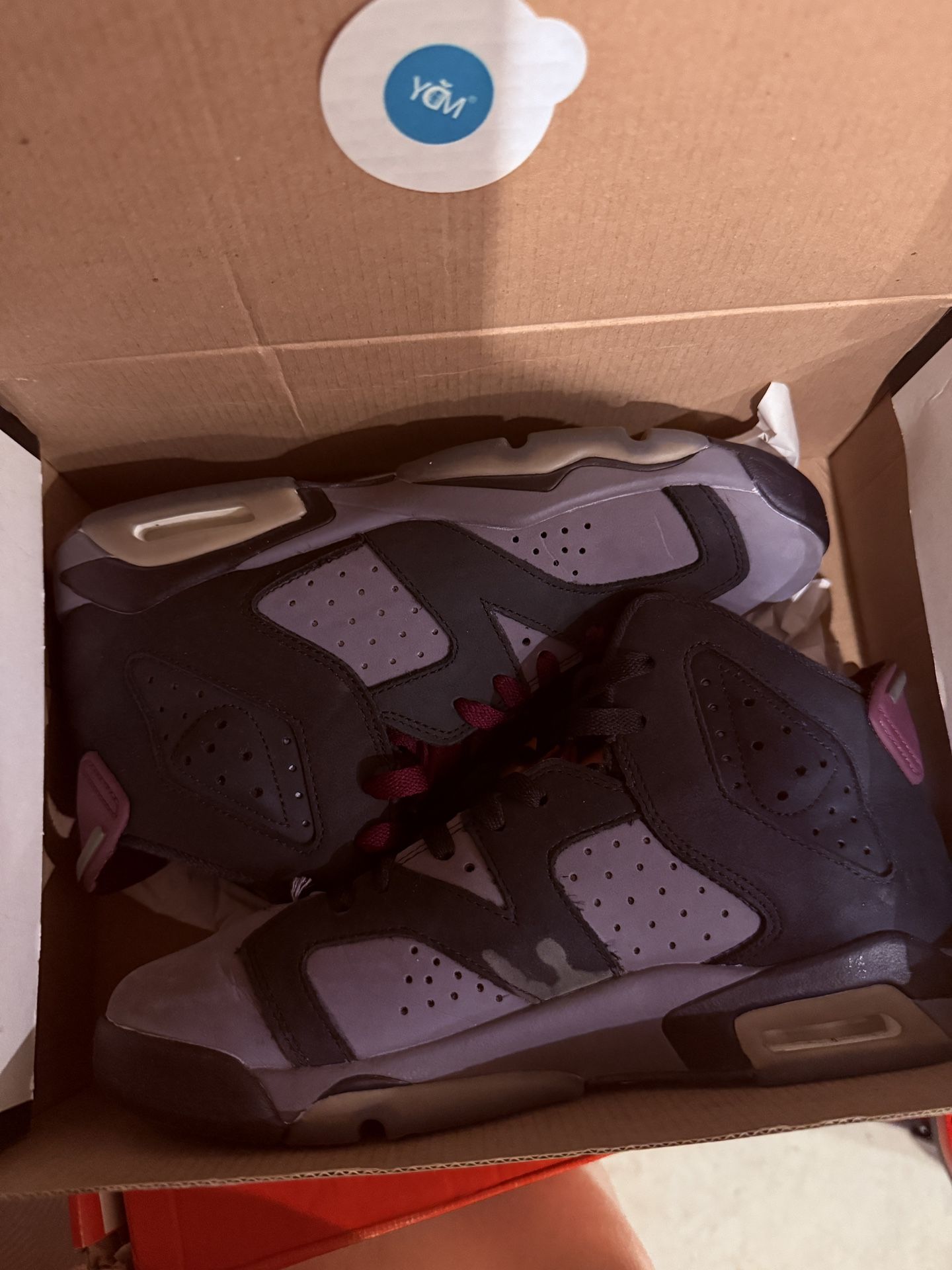 Used Bordeaux Jordan 6s
