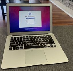 Apple MacBook Air 13" 2017 1.8GHz Intel Core i5 8GB RAM 128GB SSD MQD32LL/A
