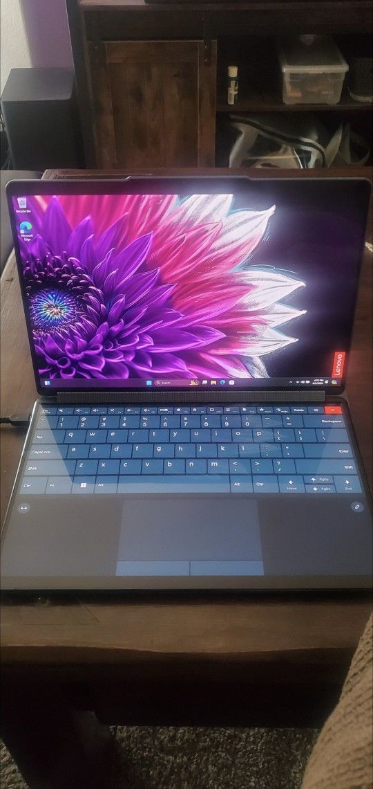Lenovo Yoga Book 9i