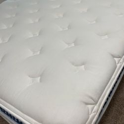 The WinkBed, Full, Firmness: Luxury Firm Like New, Perfect Condition