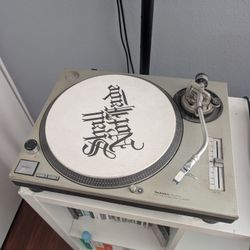 Technics SL-1200 MkII