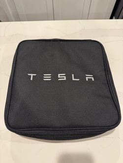 Tesla Mobile Connector Gen 2 — Complete Kit w/ NEMA 14-50 + 5-15 Adapters & Case