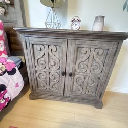 Bedroom Dresser  Cabinet 