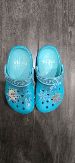 Frozen Crocs Size 11