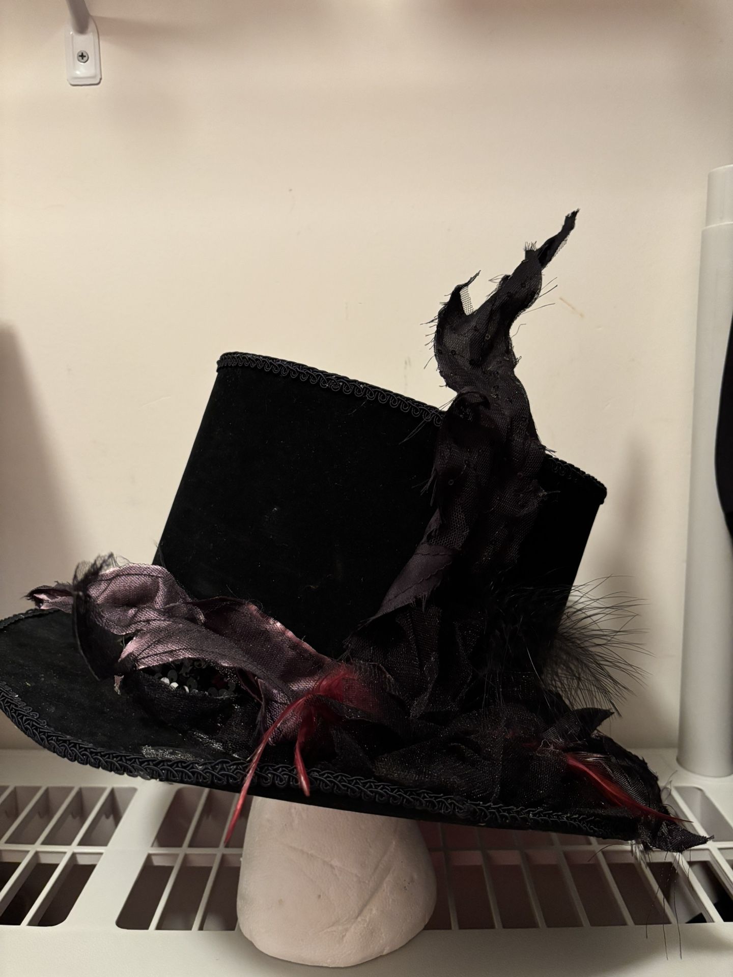 HALLOWEEN GOTHIC HAT